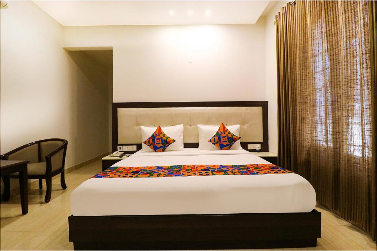 Fabhotel Oyster Villa Gurgaon Exterior foto